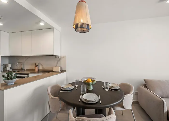 Marea - Coastal Bliss Apartment